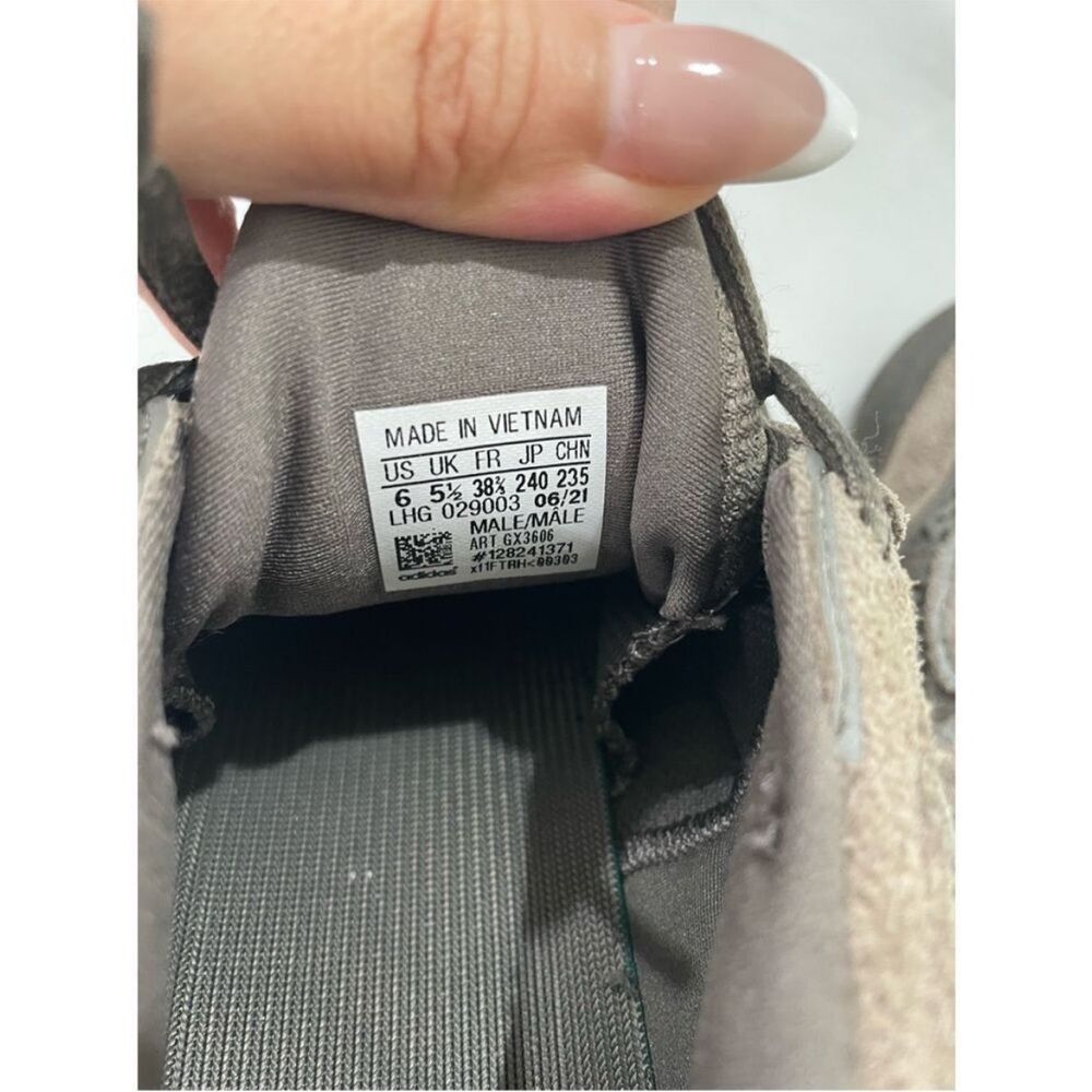 adidas YEEZY 500 Earth Tone Sneakers - Picture 6 of 7